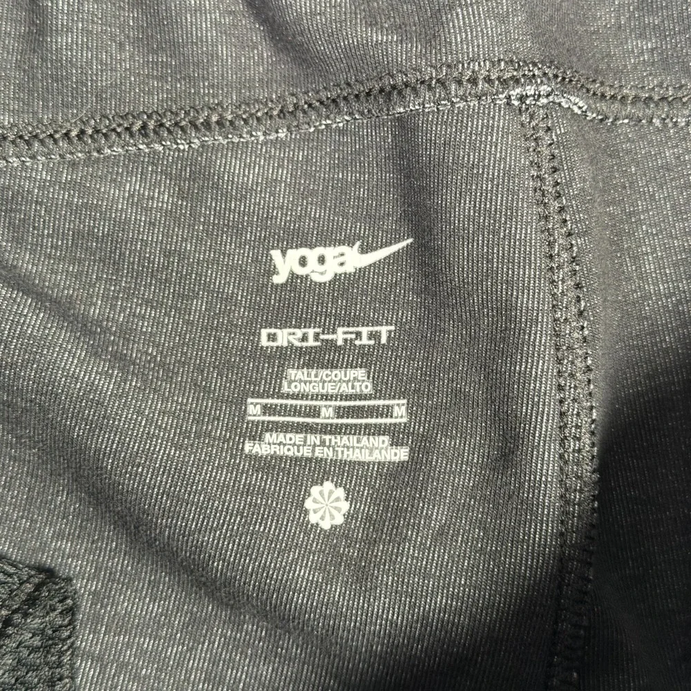 Nike Pants Mens Medium Tall MT Gray Restore Yoga Sweatpants Dri-Fit Active